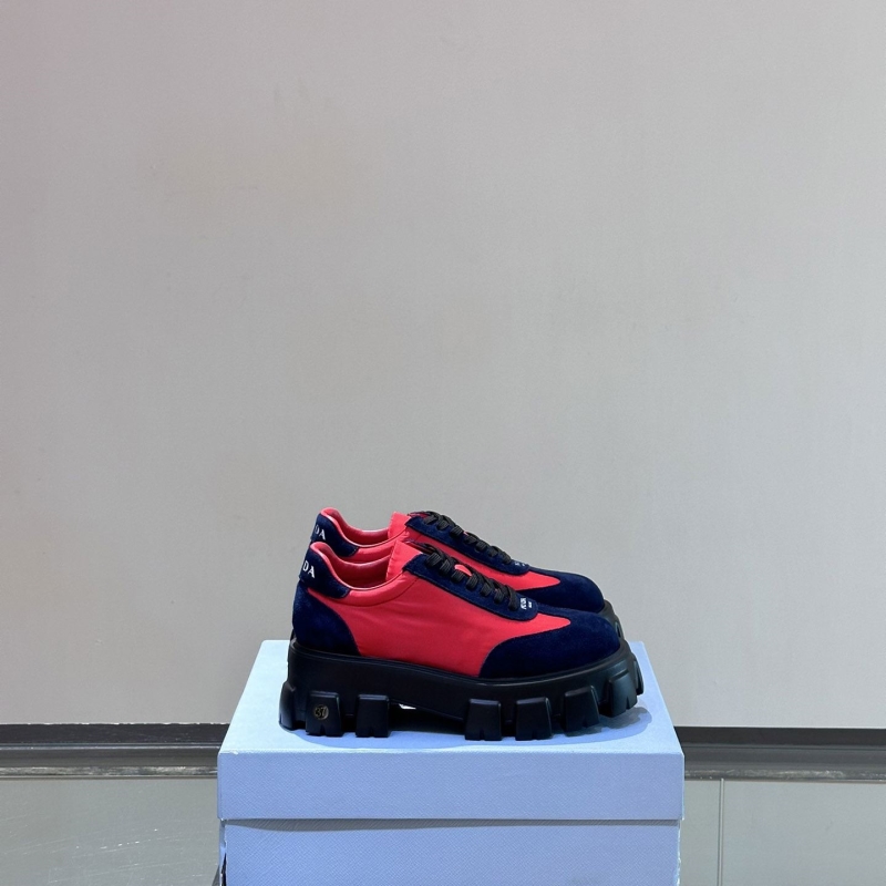 Pra*a casual shoes